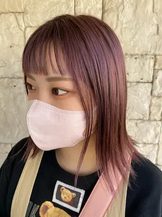 カラー 井上 歩美のヘアスタイル