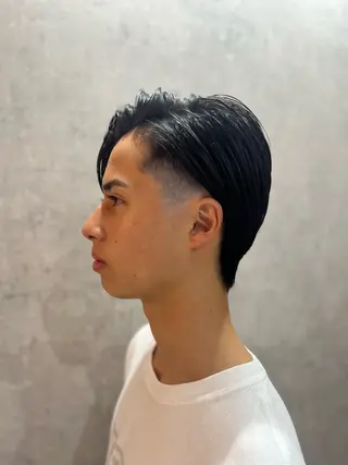 ミディアム メンズ 有安 明妃のヘアスタイル