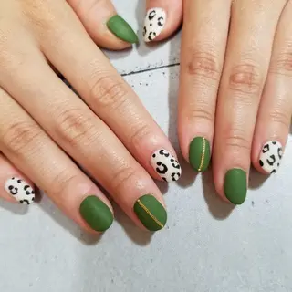 ネイル nijiiro🌈 サトウのネイルデザイン