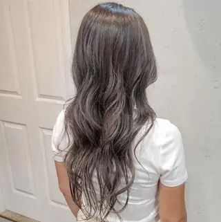 ロング カラー 大人女性の救世主💫 溝の口/岡部彩夏のヘアスタイル