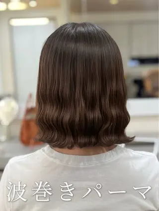 ミディアム パーマ 波巻きウェーブ 韓国風パーマ 纐纈のヘアスタイル