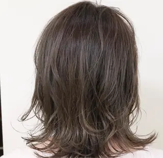カラー SALOWIN栄 高須大貴のヘアスタイル