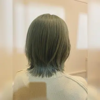 ミディアム カラー 竹内 麻乃のヘアスタイル
