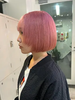 ショート カラー ハイトーンを育てる ブリーチカラー/牧原のヘアスタイル