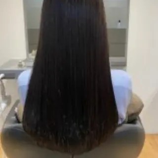 ロング HIQU ROOM 💫yuka.のヘアスタイル