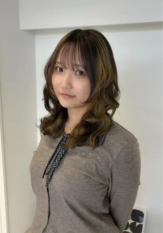 ロング カラー 【sica】 チナのヘアスタイル