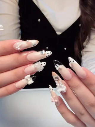 ネイル Julyネイルサロン所属・Ou uのネイルデザイン