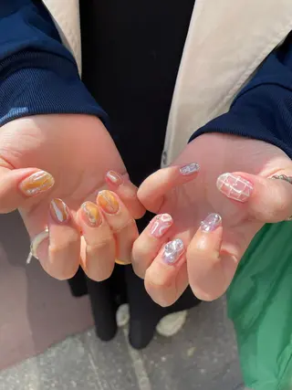 ネイル はばすみれ🎀ﾈｲﾙ 光ﾌｪｲｼｬﾙ ﾍｱのネイルデザイン