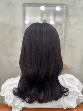 セミロング カラー Misaki ミサキのヘアスタイル