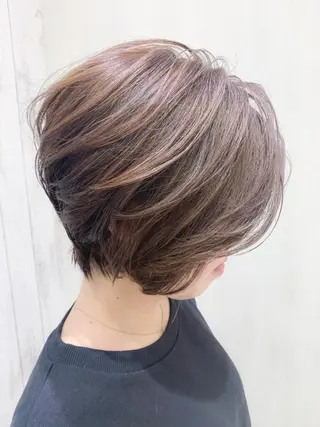 ショート カラー 内藤　宏紀 tidasmileのヘアスタイル
