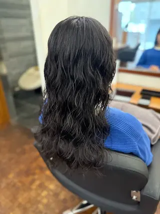 ロング パーマ 似合わせレイヤー/ ケアパーマ/高倉のヘアスタイル