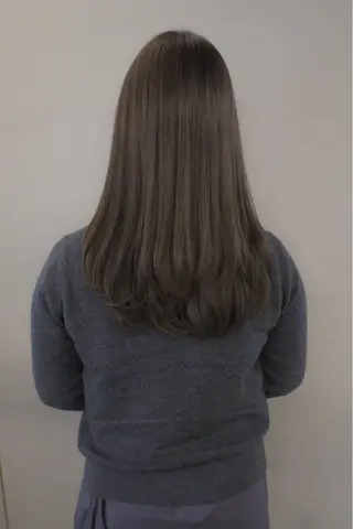 ロング 日南乃/柔らか ブラウンカラーのヘアスタイル