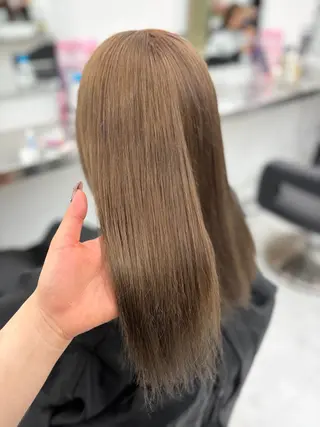 ロング 艶髪ハイトーンカラー 渋谷🎀ririkaのヘアスタイル