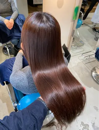 ロング 必ず笑顔で帰っていた だきます！安田祐貴のヘアスタイル