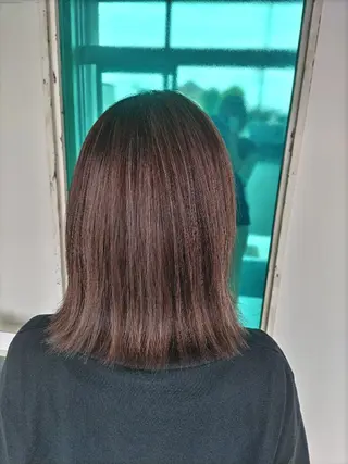 ミディアム カラー 磯崎 美幸のヘアスタイル