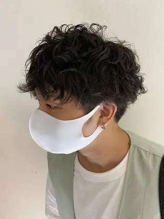 ミディアム パーマ メンズ 柳澤 和也のヘアスタイル