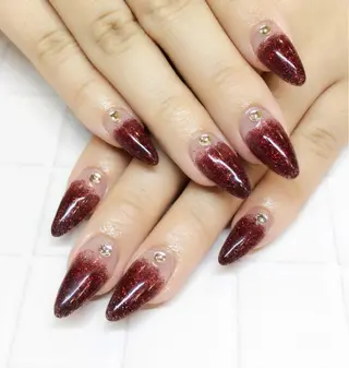 ネイル Soeur ネイリストのネイルデザイン