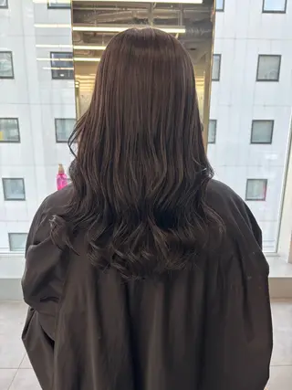 ロング 佐藤 莉子のヘアスタイル