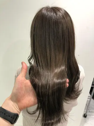 セミロング カラー パーマ ヘアアレンジ ネイル マツエク・マツパ 韓国風ベージュ🤎 赤みなし🌿横浜🤎のヘアスタイル