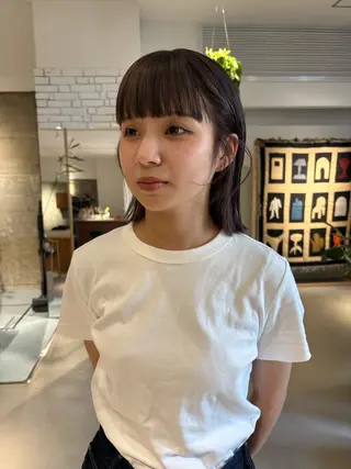 ショート カラー Yui⭐️ 透け感カラーのヘアスタイル