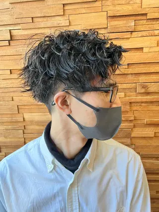 パーマ メンズ 透明感・艶感 小坂隼斗のヘアスタイル