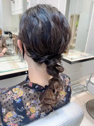 ミディアム ヘアアレンジ 🦖鶴岡 香純🦖のヘアスタイル