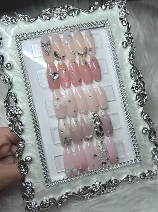 ネイル eclana🤍 sarinaのネイルデザイン