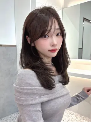 カラー 🤍韓国ワンホンヘア ayaha🤍のヘアスタイル