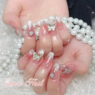 ネイル メンズ パーマ カラー ヘアアレンジ キッズ マツエク・マツパ アイブロウ Bunny 🐰のネイルデザイン
