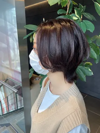 ショート 秋屋 美々梨のヘアスタイル