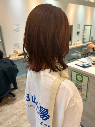 ミディアム 若山 敦のヘアスタイル