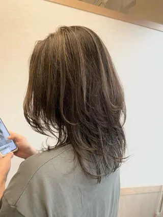 セミロング カラー miho 🌼🌼🌼のヘアスタイル