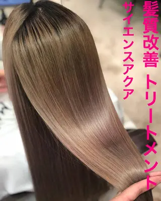 ロング カラー ササ キのヘアスタイル