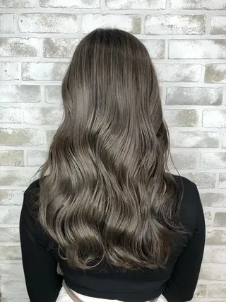 ロング カラー ヘアアレンジ トッチ 艶髪髪質改善のヘアスタイル