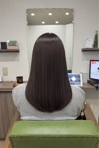 ロング カラー Dears 望月のヘアスタイル