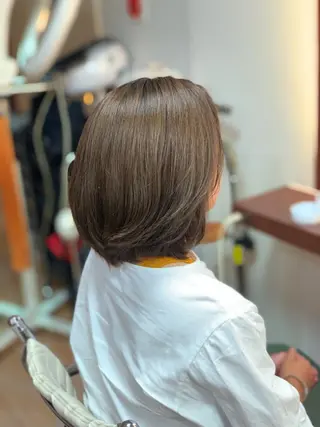 ミディアム カラー espace      de   coiffure所属・門脇 直也のヘアスタイル