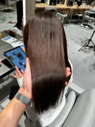 セミロング 菊地 純哉のヘアスタイル