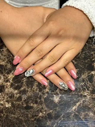 ネイル IROHA NAIL 真結子のネイルデザイン