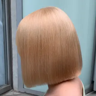 ショート カラー れい🫧 ハイトーン特化のヘアスタイル