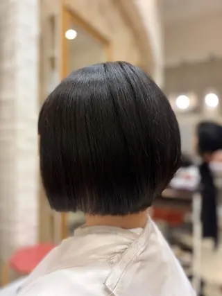 ショート granew所属・美艶ボブ 石井一成のヘアスタイル