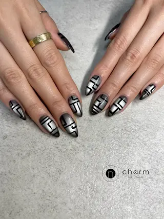 ネイル ネイルルーム チャームのネイルデザイン