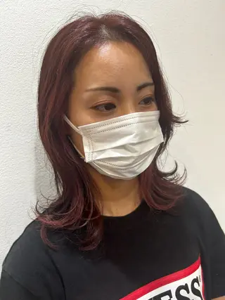 カラー 上田 愛來のヘアスタイル