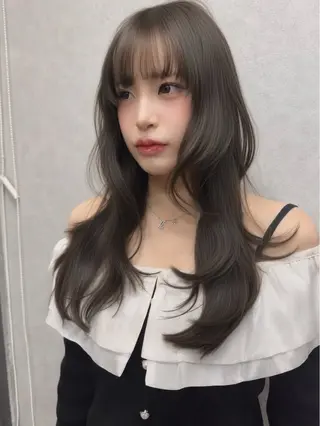 ロング カラー AIRI layer cut hairのヘアスタイル