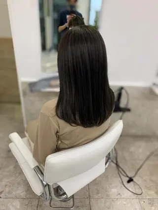 セミロング カラー 相武台ショート特化 💐川崎希💐のヘアスタイル