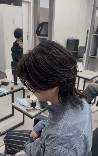 ミディアム パーマ メンズ ニュアンス/フェザー /ウルフ/伶馬のヘアスタイル