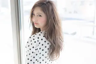 ロング カラー 小野 和摩のヘアスタイル