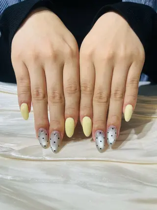 ネイル SNOW LITのネイルデザイン