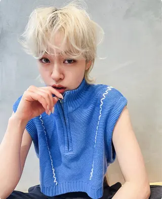 ショート カラー ボブ ブリーチ/miinaのヘアスタイル