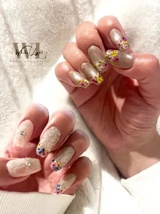 ネイル プライベートサロン WhiteLightのネイルデザイン