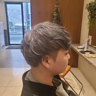 ショート カラー メンズ 中井 啓悟のヘアスタイル